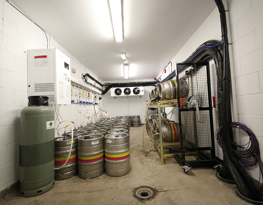 Beer line cellar cooling system for pubs and bars